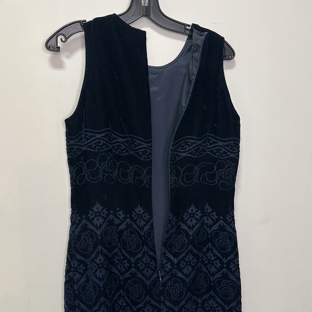 MNG NIGHT | Navy Blue Velvet Patterned Midi Dress - Picture 7 of 7
